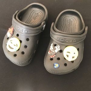 Kids Crocs- Black including jibbitz charms